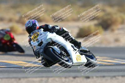 media/Nov-16-2024-CVMA (Sat) [[0e4bb1f32f]]/Race 9-Amateur Supersport Middleweight/